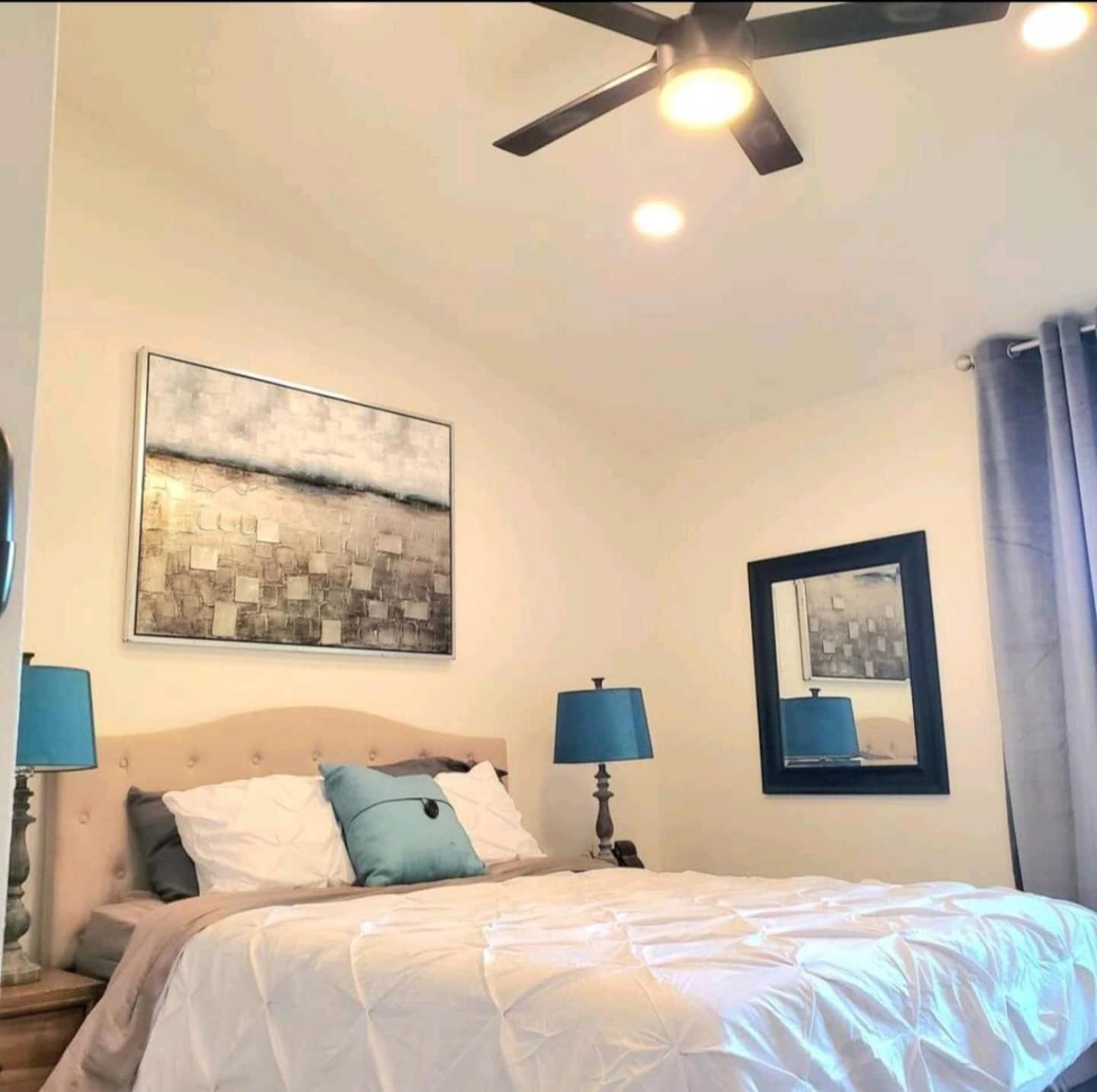 Spacious 4Bed 2Bath, Gated Pool, Wi-Fi, Garage Villa Los Angeles Buitenkant foto