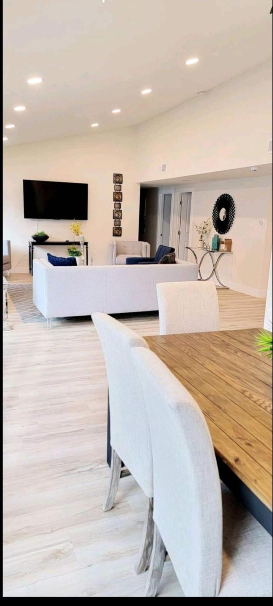 Spacious 4Bed 2Bath, Gated Pool, Wi-Fi, Garage Villa Los Angeles Buitenkant foto