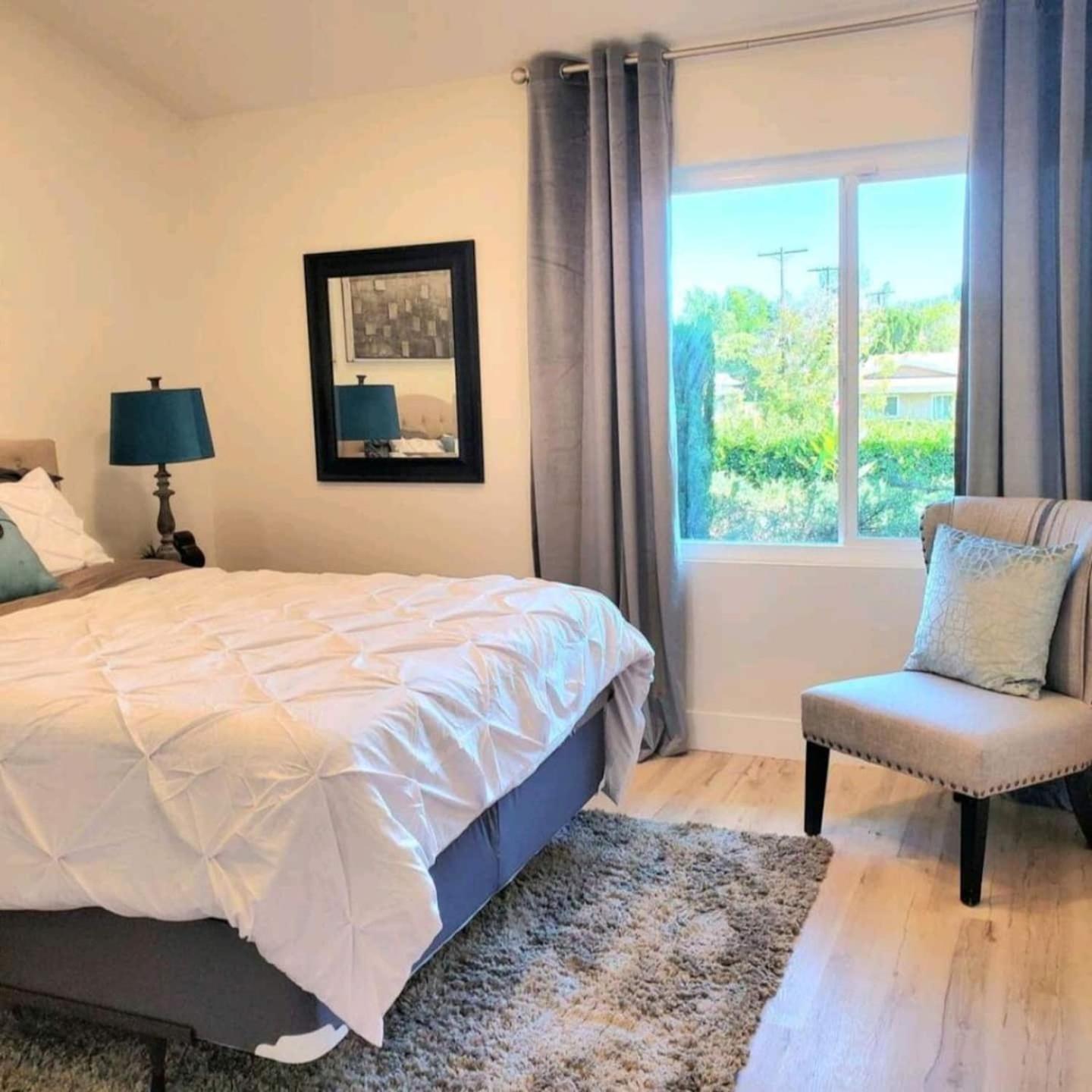 Spacious 4Bed 2Bath, Gated Pool, Wi-Fi, Garage Villa Los Angeles Buitenkant foto