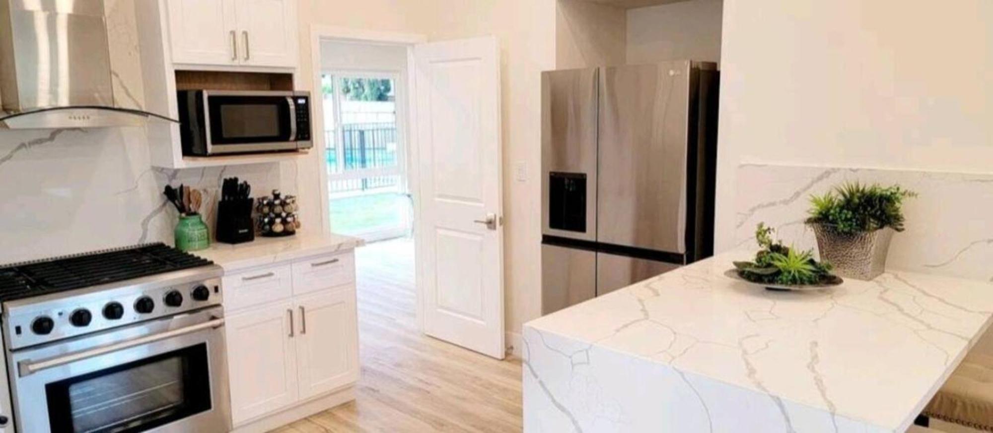 Spacious 4Bed 2Bath, Gated Pool, Wi-Fi, Garage Villa Los Angeles Buitenkant foto
